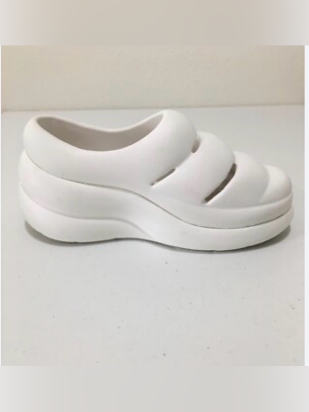 UGG Women’s Sport Yeah Clog - NEVER WORN